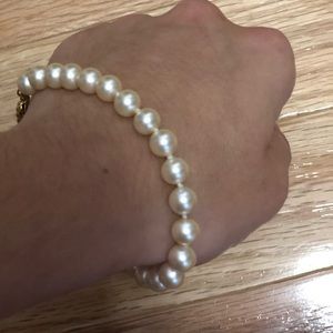 Pearl Bracelet